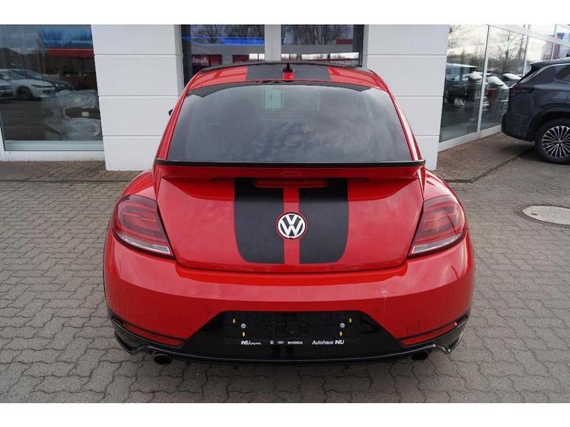Gebraucht VW Beetle R-line 220 PS (161 kW) 2017 Tornadorot Kleinwagen