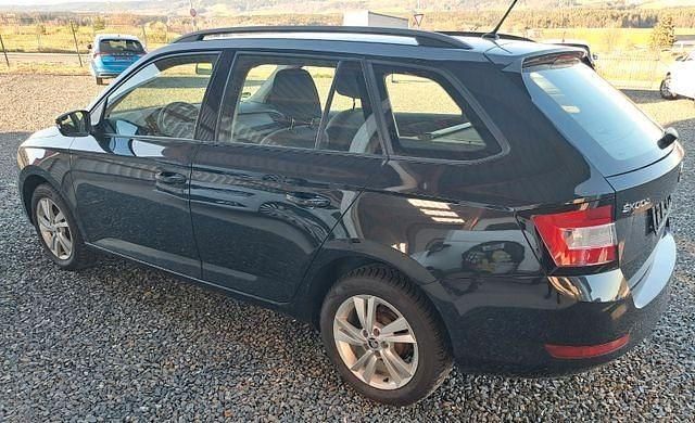 Schwarz Gebraucht 2019 Skoda Fabia Kombi | 11.490 € (Fairer Preis) - Bild 1/4