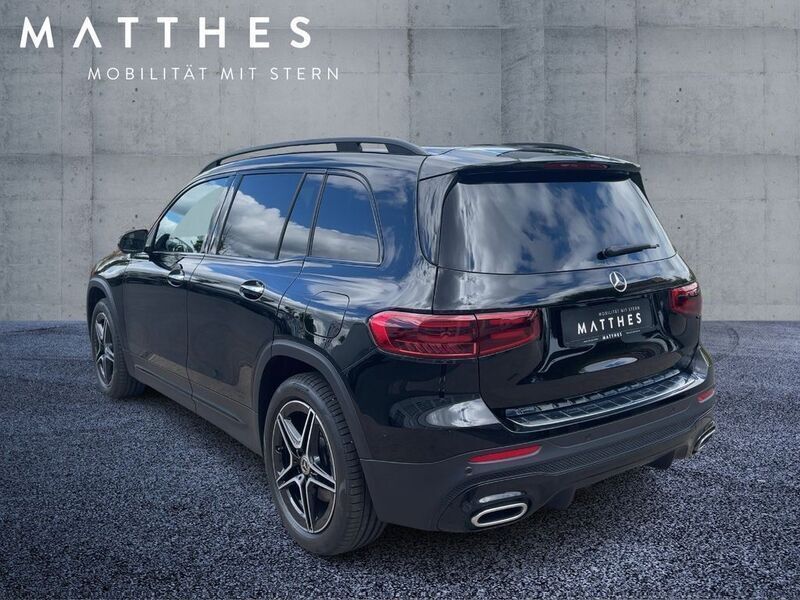 Gebraucht Mercedes GLB220 AMG 190 PS (139 kW) 2024 Schwarz SUV