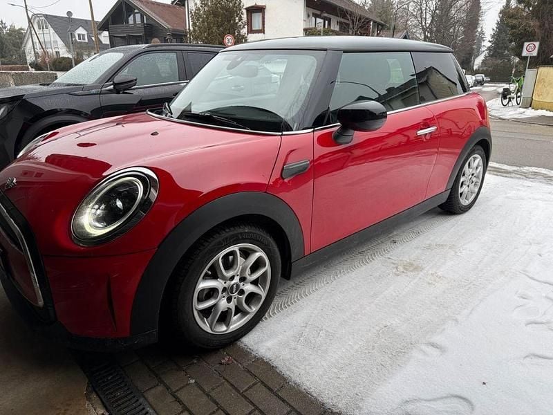 Rot Gebraucht 2023 Mini Cooper Classic Kleinwagen | 20.890 € (Superpreis) - Bild 1/4