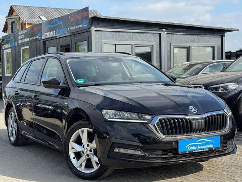 Cerna magic/black magic Gebraucht 2022 Skoda Octavia Clever Kombi | 18.490 € (Etwas zu teuer) - Bild 1/4