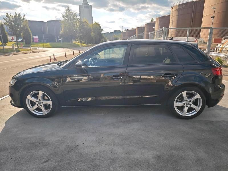 Gebraucht Audi A3 150 PS (110 kW) 2017 Schwarz Limousine
