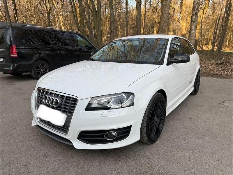Gebraucht Audi S3 Sport 265 PS (194 kW) 2012 Weiß Kleinwagen
