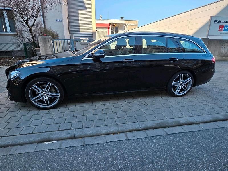 Gebraucht Mercedes 220 2017 Schwarz Kombi