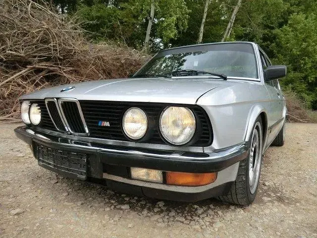 Gebraucht BMW M535 Performance 218 PS (160 kW) 1985 Silber Limousine