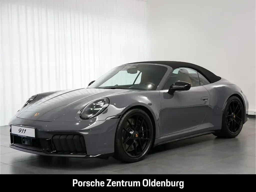 Neu Porsche 911 Carrera 4 GTS 541 PS (397 kW) 2026 Grau Cabrio
