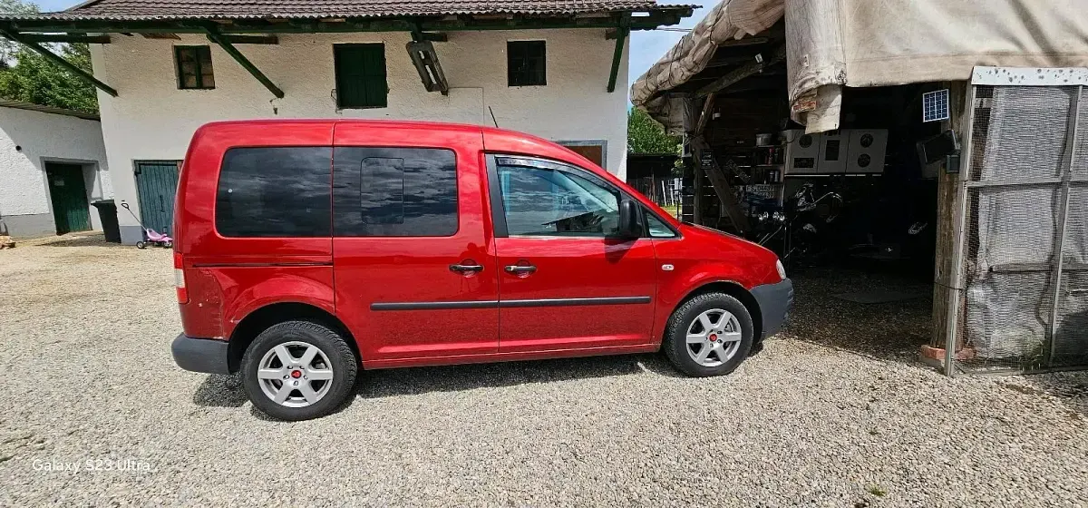 Gebraucht VW Caddy 105 PS (77 kW) 2006 Rot Van / Kleinbus
