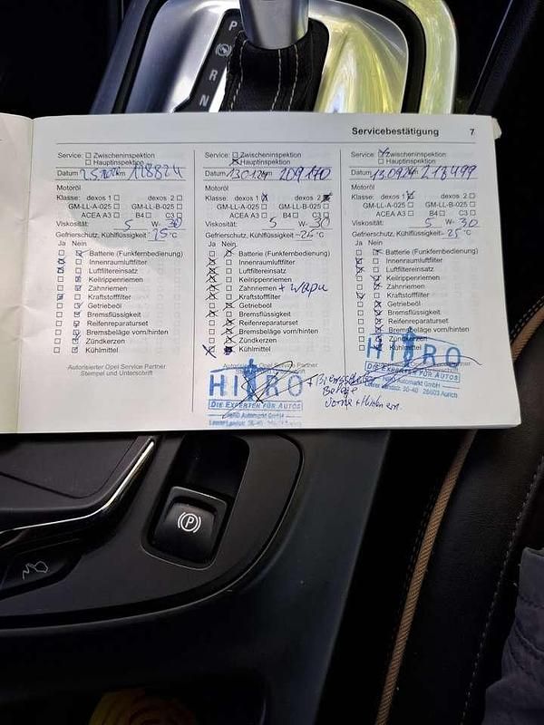 Gebraucht Opel Insignia Business 194 PS (142 kW) 2015 Kombi