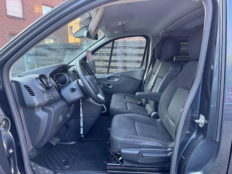 Gebraucht Renault Trafic 170 PS (125 kW) 2020 Schwarz Van / Kleinbus