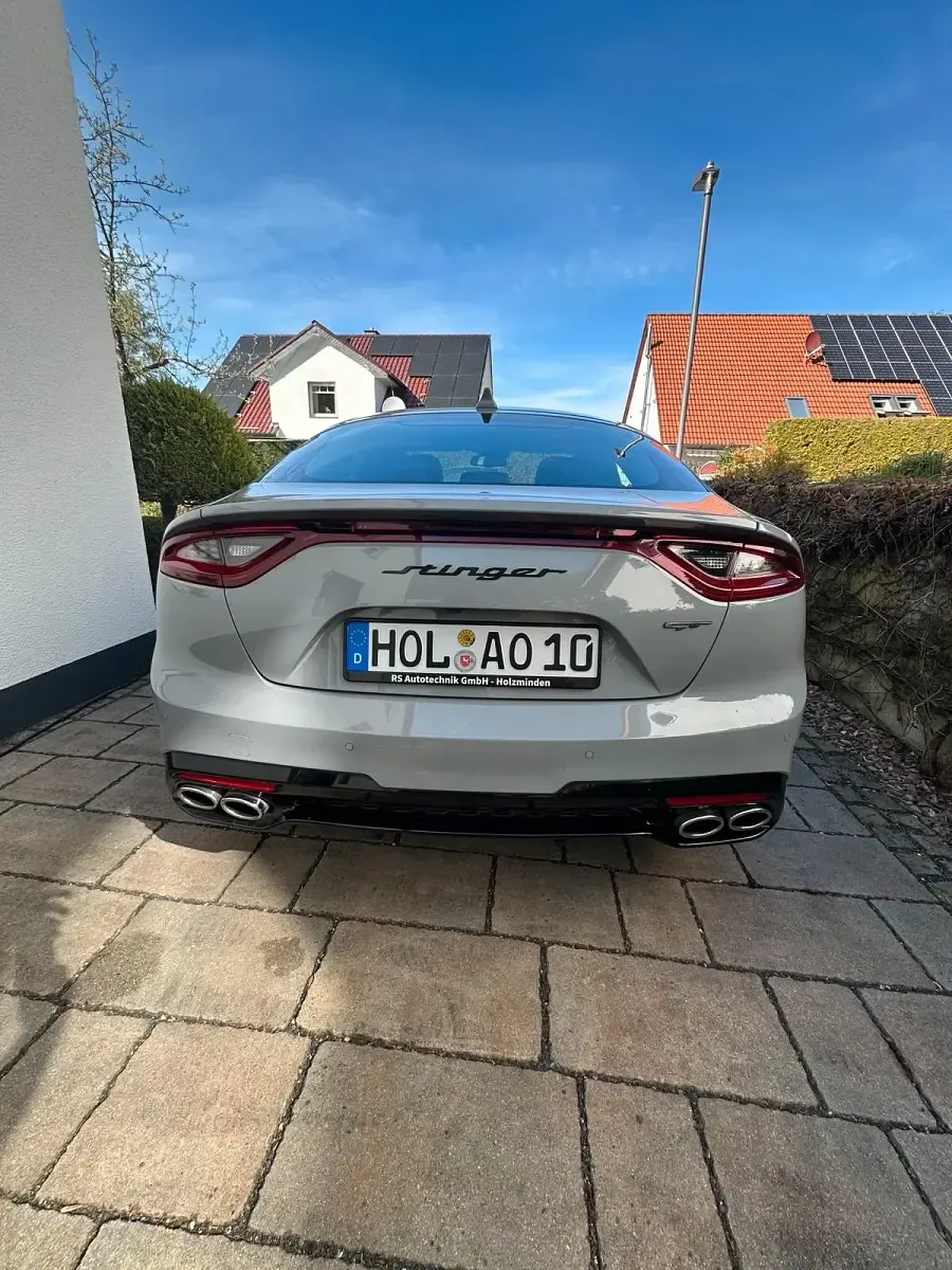 Gebraucht Kia Stinger GT 370 PS (272 kW) 2018 Grau Kleinwagen