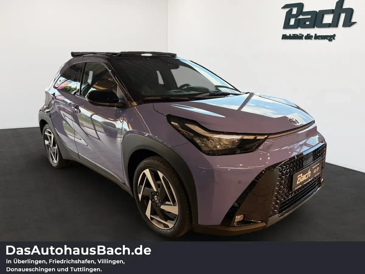 Gebraucht Toyota Aygo X Lounge 116 PS (85 kW) 2026 Blau SUV