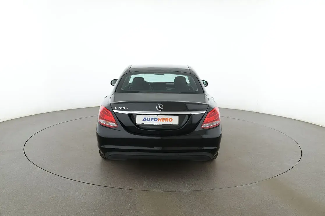 Gebraucht Mercedes C200 150 PS (110 kW) 2018 Schwarz Limousine