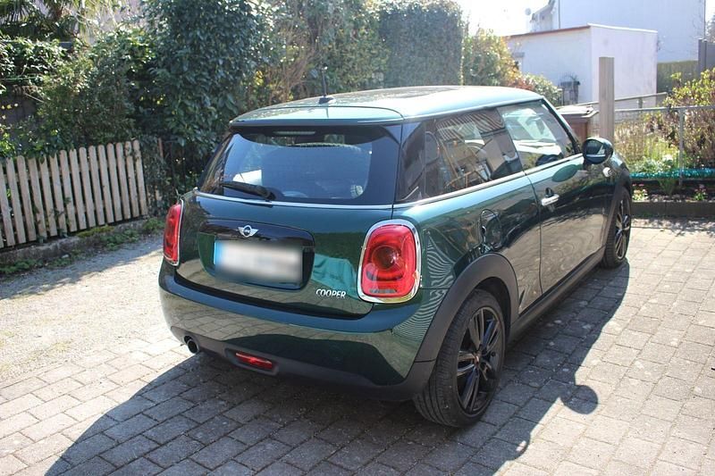 Gebraucht Mini Cooper Coupé 136 PS (100 kW) 2017 Grün Coupé