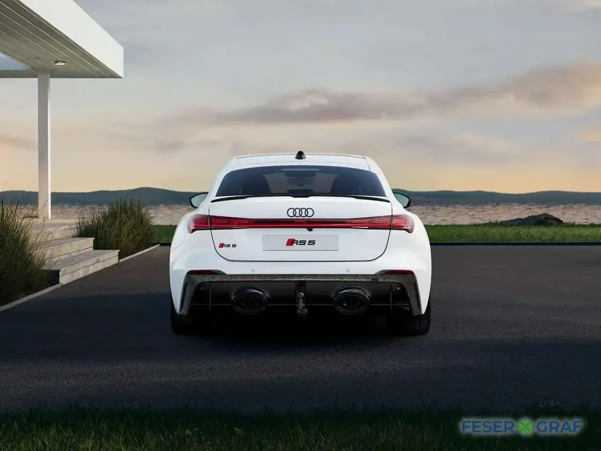 Neu Audi RS5 Ambiente 639 PS (469 kW) 2026 Gletscherweiß Limousine