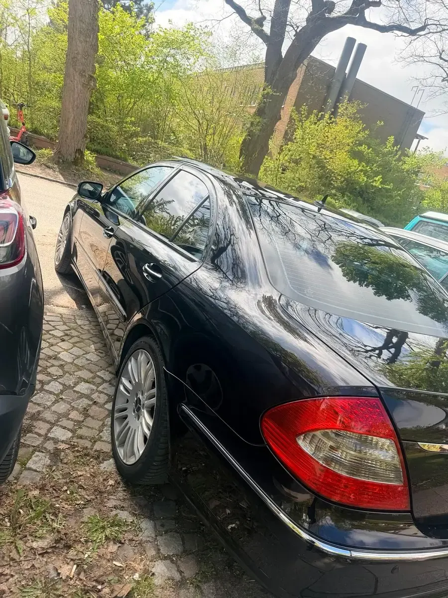 Usata Mercedes E280 231 CV (169 kW) 2007 Nero Berlina