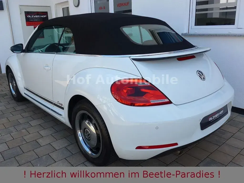 Gebraucht VW Beetle Cup 105 PS (77 kW) 2015 Weiß Kleinwagen