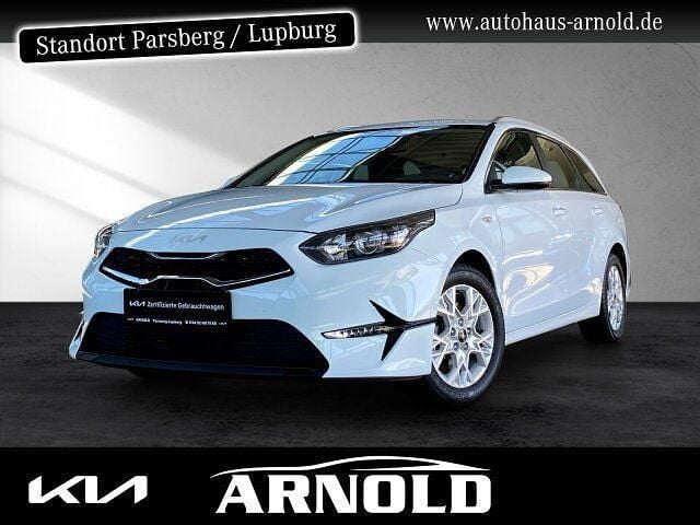 Cararraweiss Gebraucht 2024 Kia Ceed Sportswagon Comfort Kombi | 22.440 € (Superpreis) - Bild 1/4