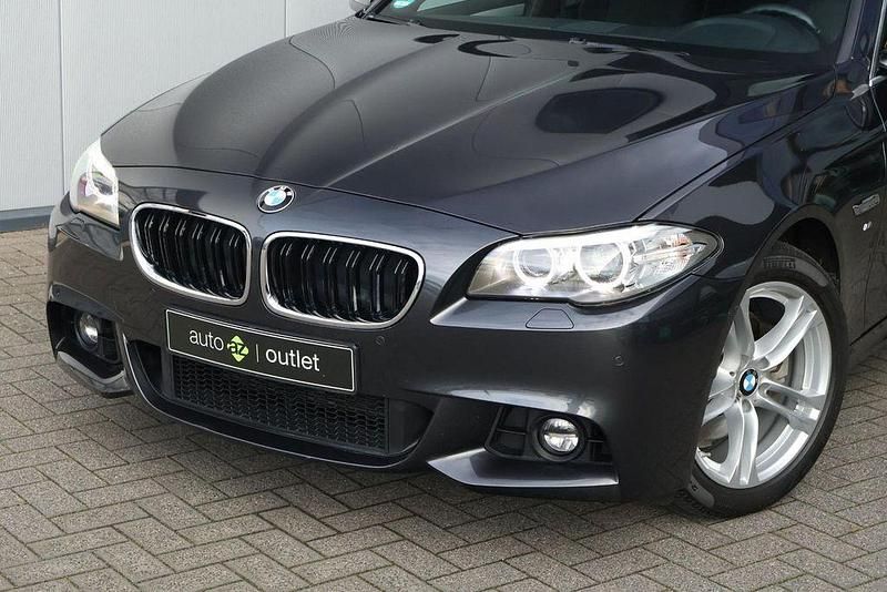 Gebraucht BMW 520 Executive 184 PS (135 kW) 2014 Grau Limousine