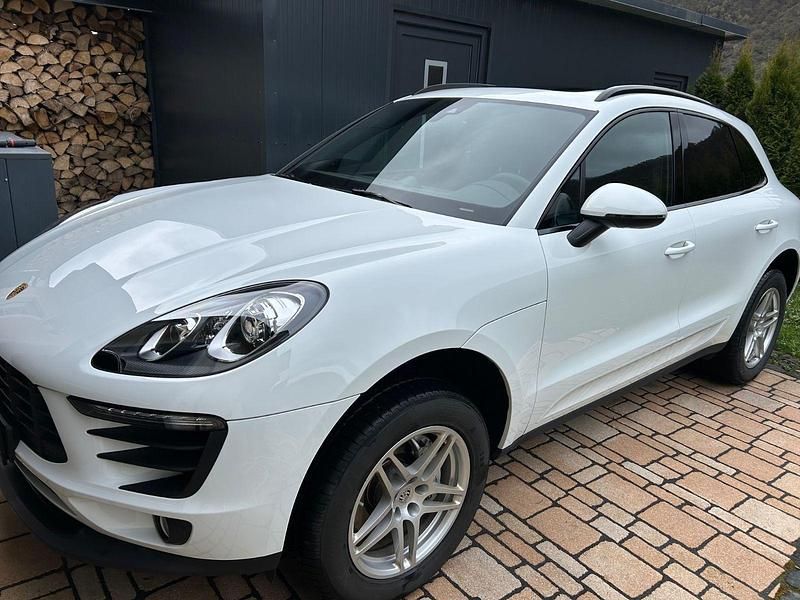 Gebraucht Porsche Macan S 258 PS (189 kW) 2016 Weiß SUV