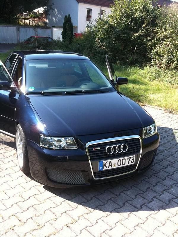 Gebraucht Audi A3 Ambiente 150 PS (110 kW) 1999 Blau metallic Limousine