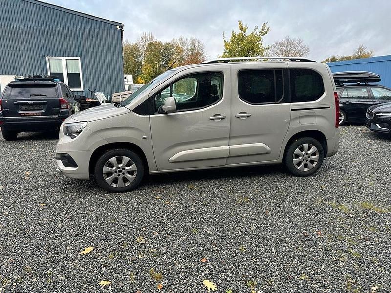 Gebraucht Opel Combo Life 131 PS (96 kW) 2020 Grau Van / Kleinbus