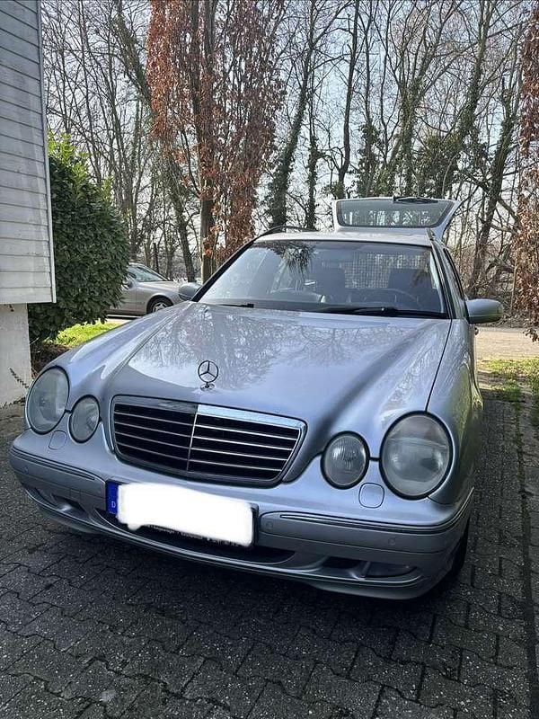 Gebraucht Mercedes E240 Avantgarde 170 PS (125 kW) 2000 Kombi