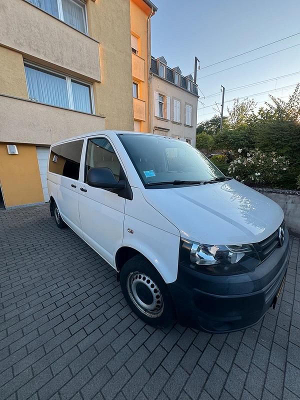Weiß Gebraucht 2013 VW T5 Van | 13.300 € (Fairer Preis) - Bild 1/4