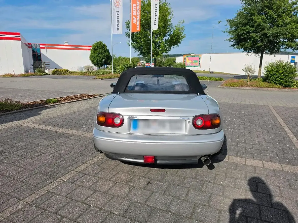 Gebraucht Mazda MX5 90 PS (66 kW) 1997 Silber Cabrio