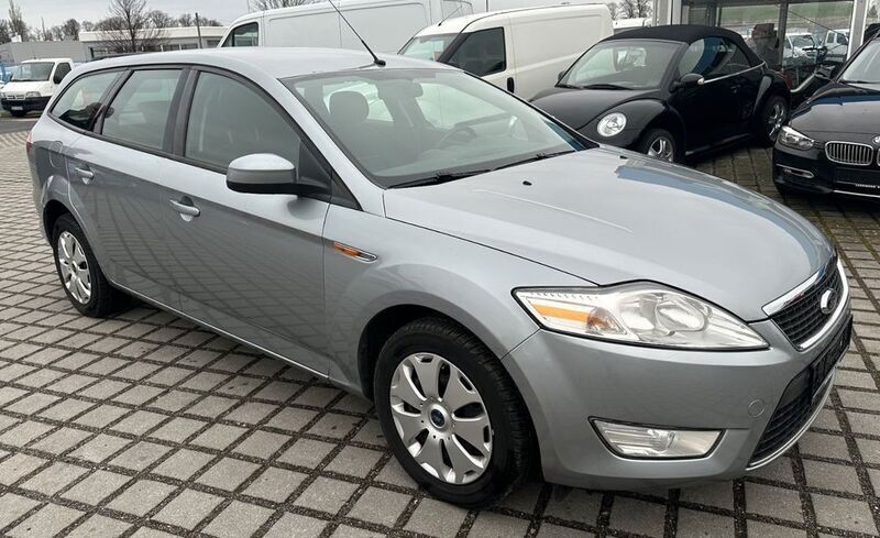 Gebraucht Ford Mondeo Trend 145 PS (106 kW) 2008 Silber Limousine