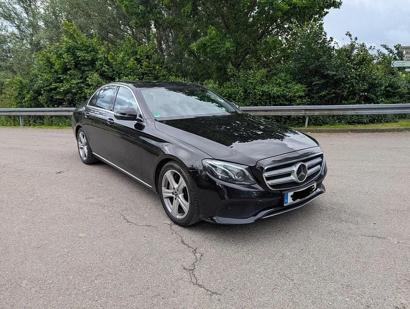 Second-hand Mercedes E350 258 CP (189 kW) 2018 Negru Berlinǎ
