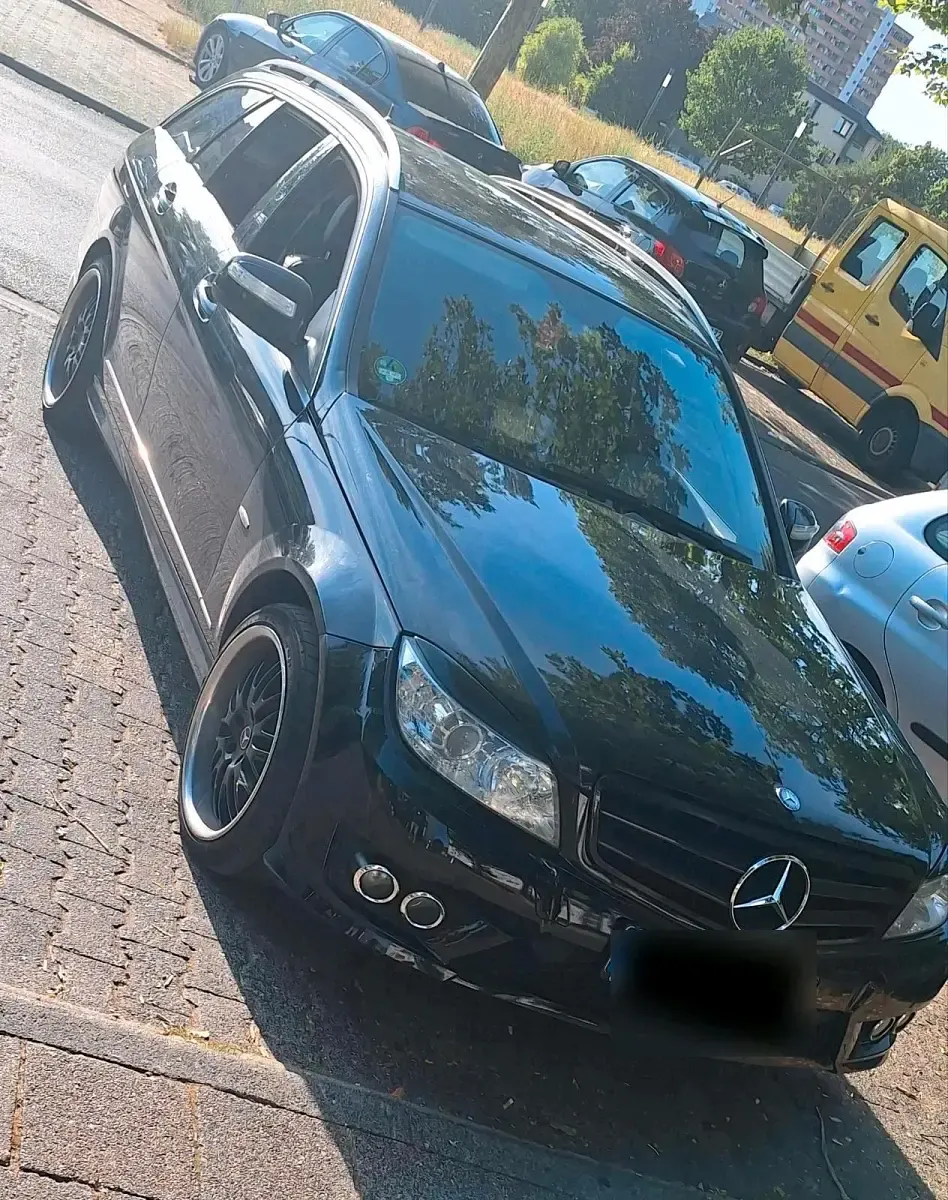 Gebraucht Mercedes C220 AMG 170 PS (125 kW) 2008 Schwarz Kombi