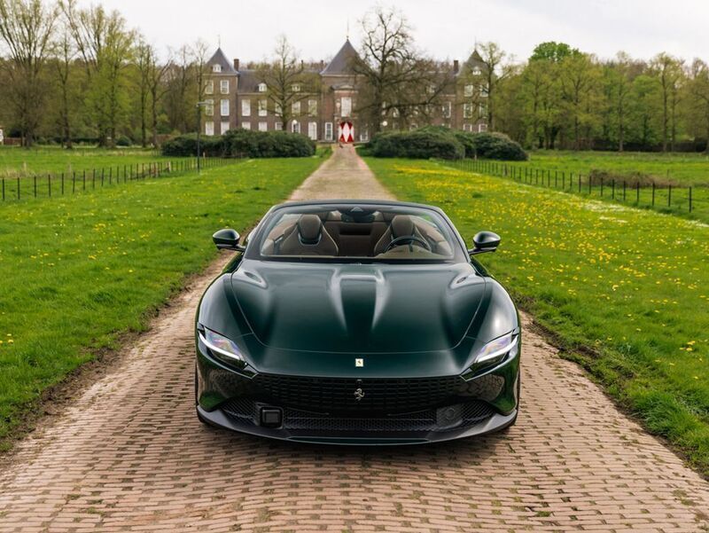 Gebraucht Ferrari Roma 620 PS (456 kW) 2024 Grün Coupé