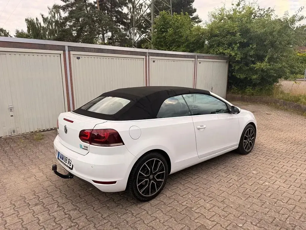 Gebraucht VW Golf Cabriolet 105 PS (77 kW) 2011 Weiß Cabrio