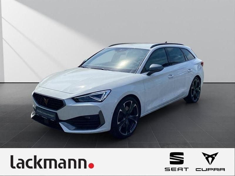 Weiss Gebraucht 2024 Cupra Leon VZ Kombi | 37.990 € (Guter Preis) - Bild 1/4