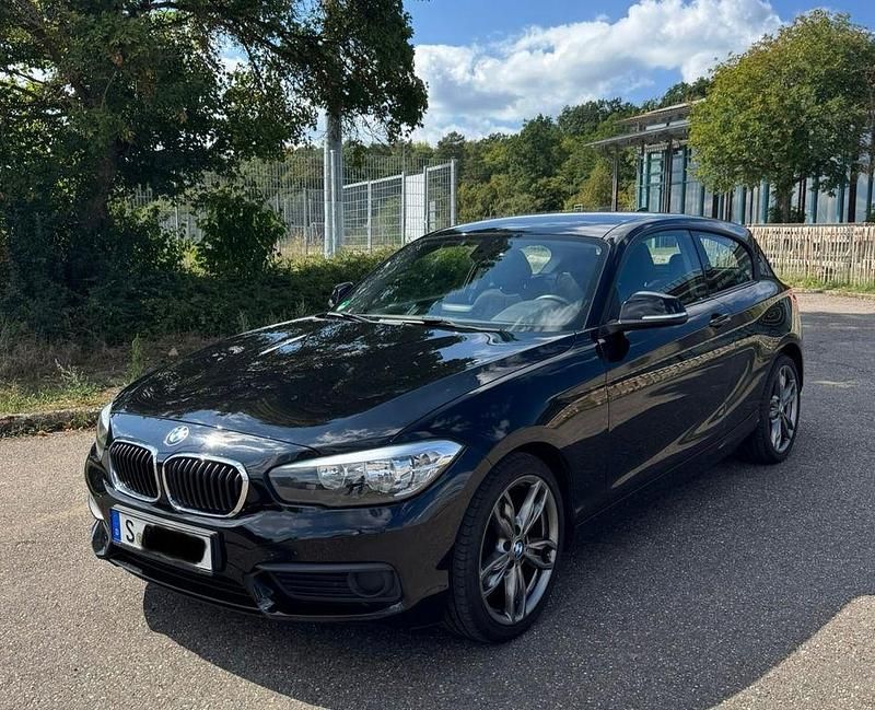 Schwarz Gebraucht 2015 BMW 118 Performance Kleinwagen | 10.200 € (Guter Preis) - Bild 1/4
