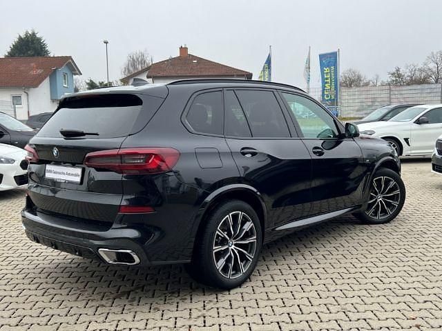 Gebraucht BMW X5 M Sport 286 PS (210 kW) 2023 Schwarz SUV