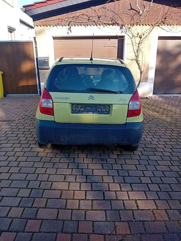 Gebraucht Citroën C2 Style 60 PS (44 kW) 2007 Gelb Kleinwagen