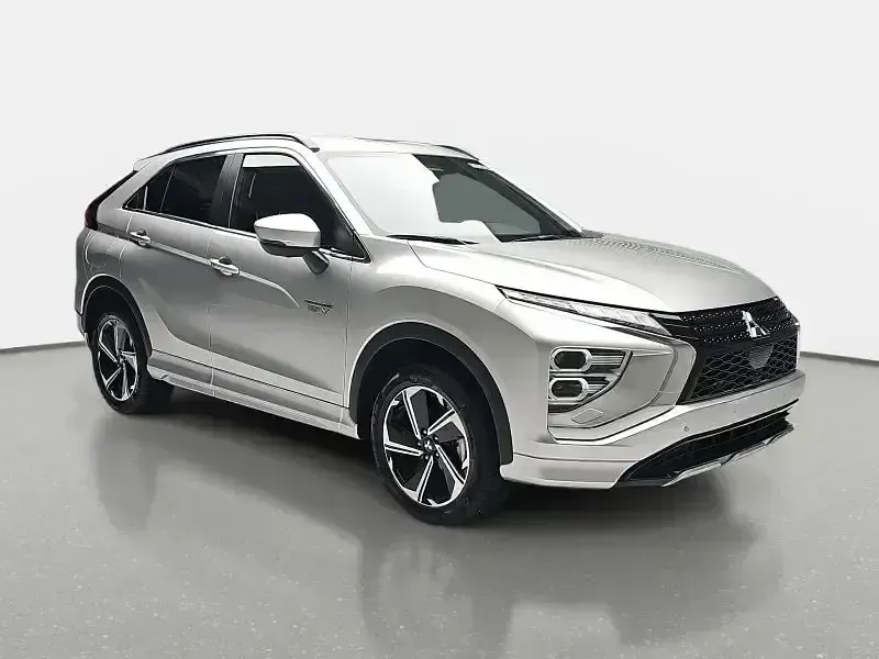 Używany Mitsubishi Eclipse Cross Select 188 KM (138 kW) 2025 Srebrny SUV