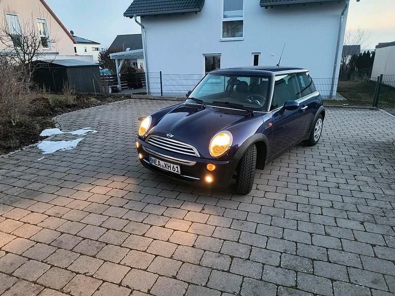 Gebraucht Mini ONE 90 PS (66 kW) 2005 Blau Kleinwagen