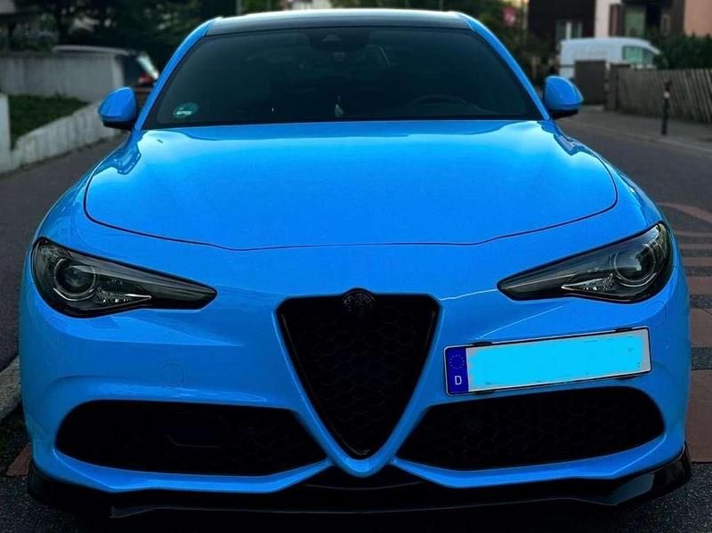 Gebraucht Alfa Romeo Giulia Veloce 280 PS (205 kW) 2017 Blau Limousine