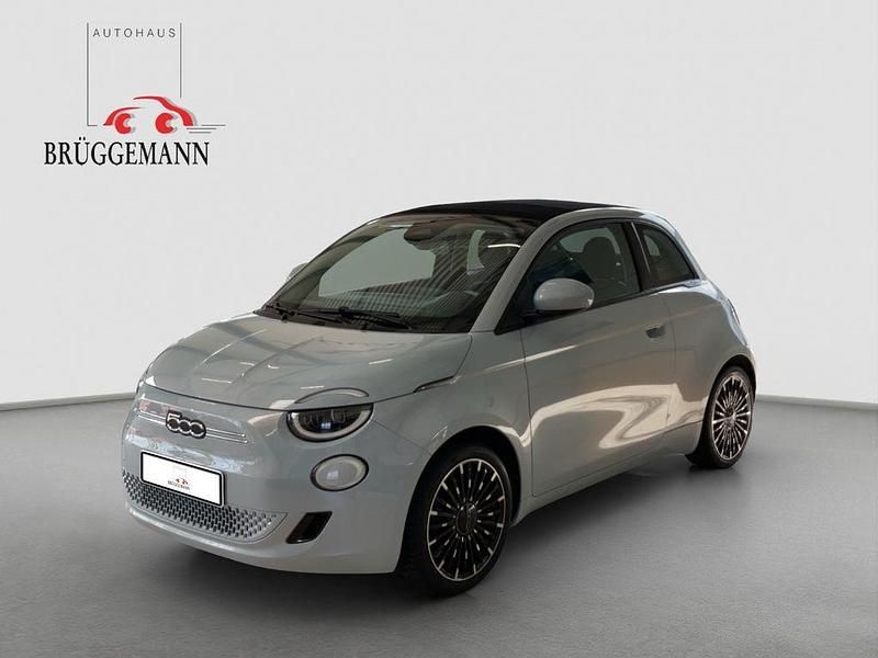 Himmelblau Gebraucht 2025 Fiat 500e Icon Cabrio | 20.990 € (Superpreis) - Bild 1/4