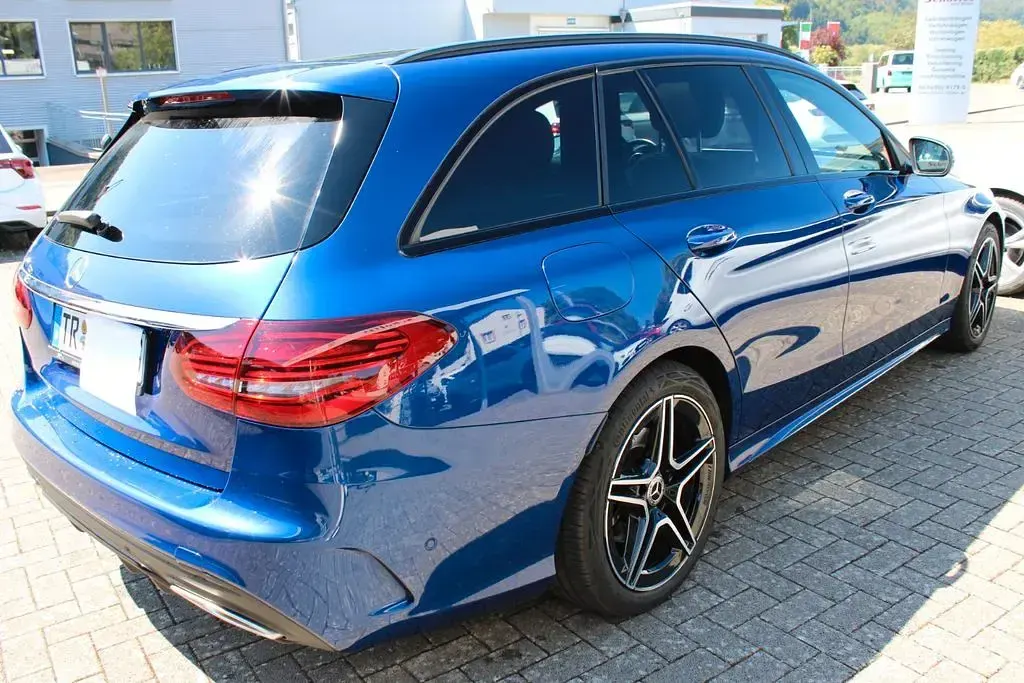 Gebraucht Mercedes C300 Business 258 PS (189 kW) 2020 Blau