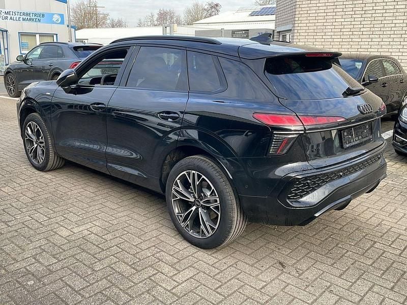 Gebraucht Audi Q3 S-Line 272 PS (200 kW) 2025 Grau SUV