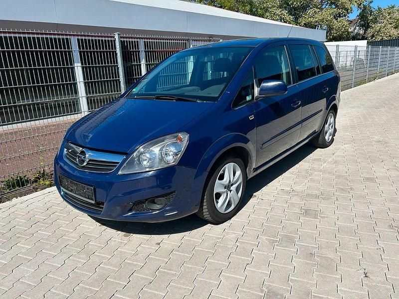 Blau Gebraucht 2011 Opel Zafira Design Edition Van / Kleinbus | 1.990 € (Superpreis) - Bild 1/4