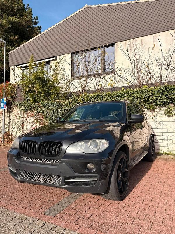 Schwarz Gebraucht 2009 BMW X5 Sport Line SUV | 10.500 € (Fairer Preis) - Bild 1/4