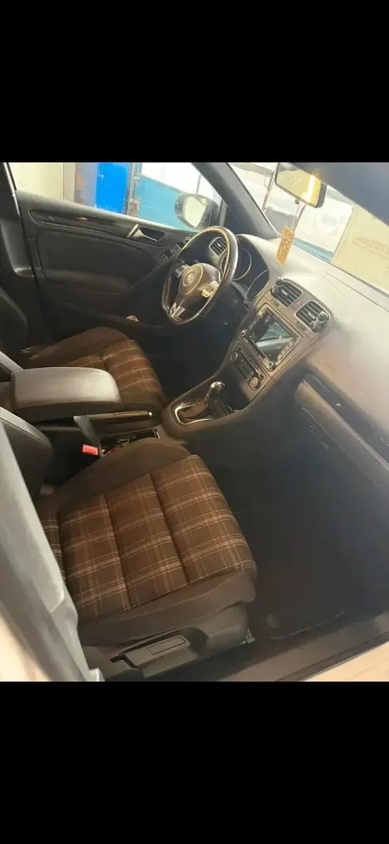 Gebraucht VW Golf VI GTI 211 PS (155 kW) 2010 Weiß Limousine