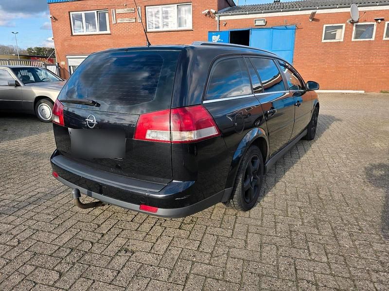 Gebraucht Opel Vectra 150 PS (110 kW) 2005 Schwarz Kombi