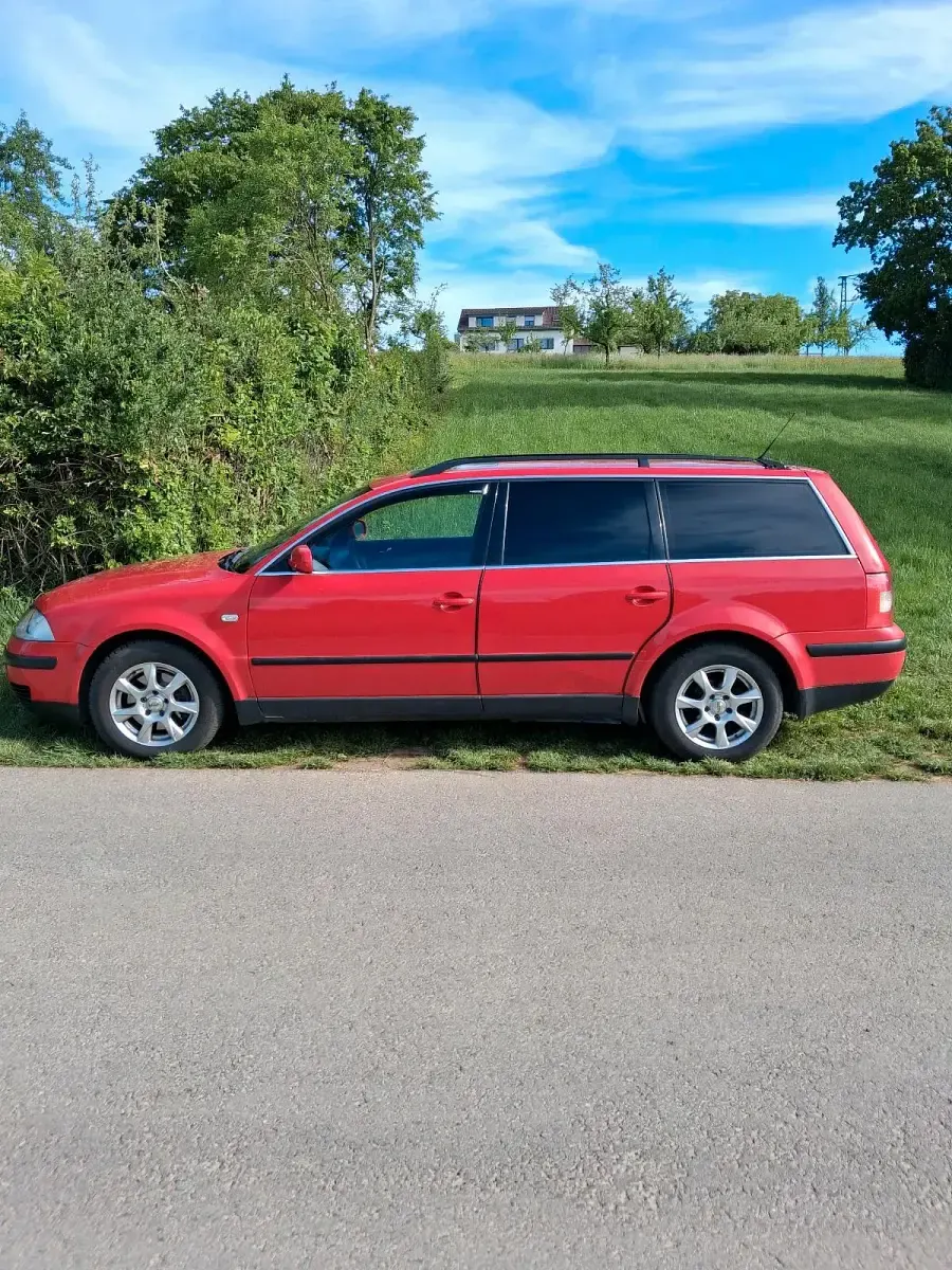 Używany Audi A4 2002 Czerwony Kombi