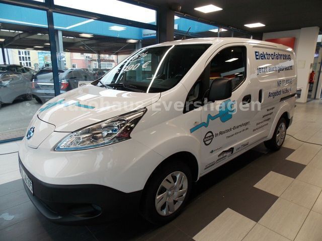 Gebraucht 2016 Nissan e-NV200 Premium Edition Van | 14.980 € (Teuer) - Bild 1/4