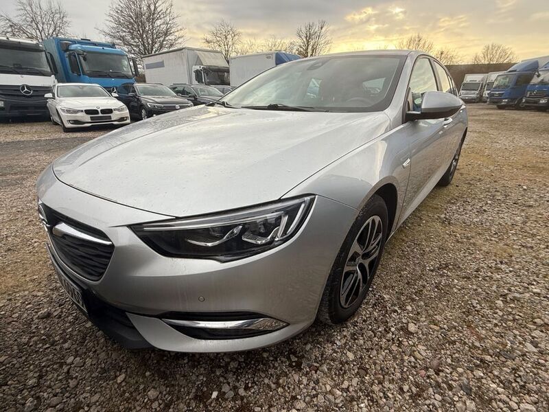 Silber Gebraucht 2019 Opel Insignia Business Limousine | 11.900 € (Fairer Preis) - Bild 1/4